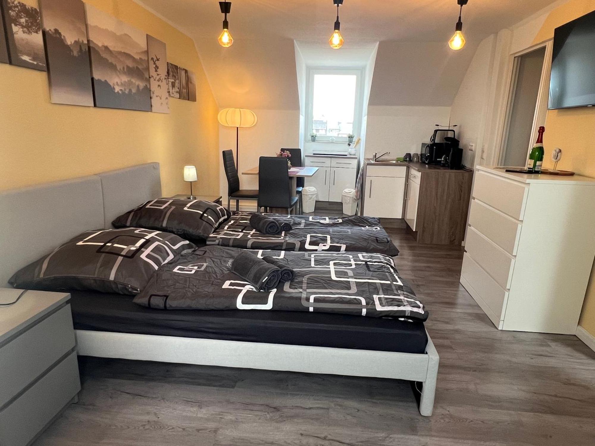 Studio Apartment Fruehauf Geithain Buitenkant foto